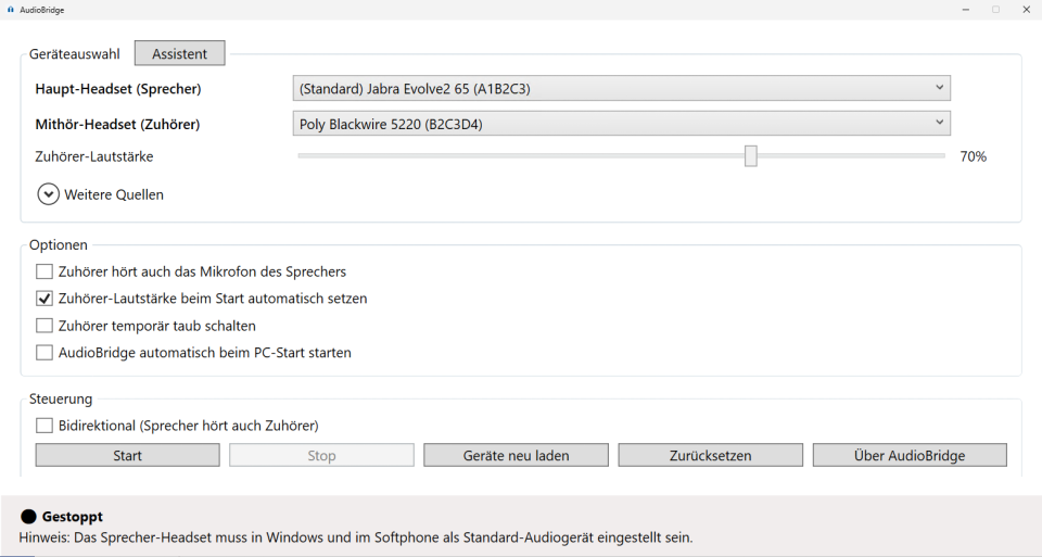 AudioBridge unter Windows mit ausgewähltem Sprecher-Headset, Zuhörer-Headset und Lautstärkeregelung