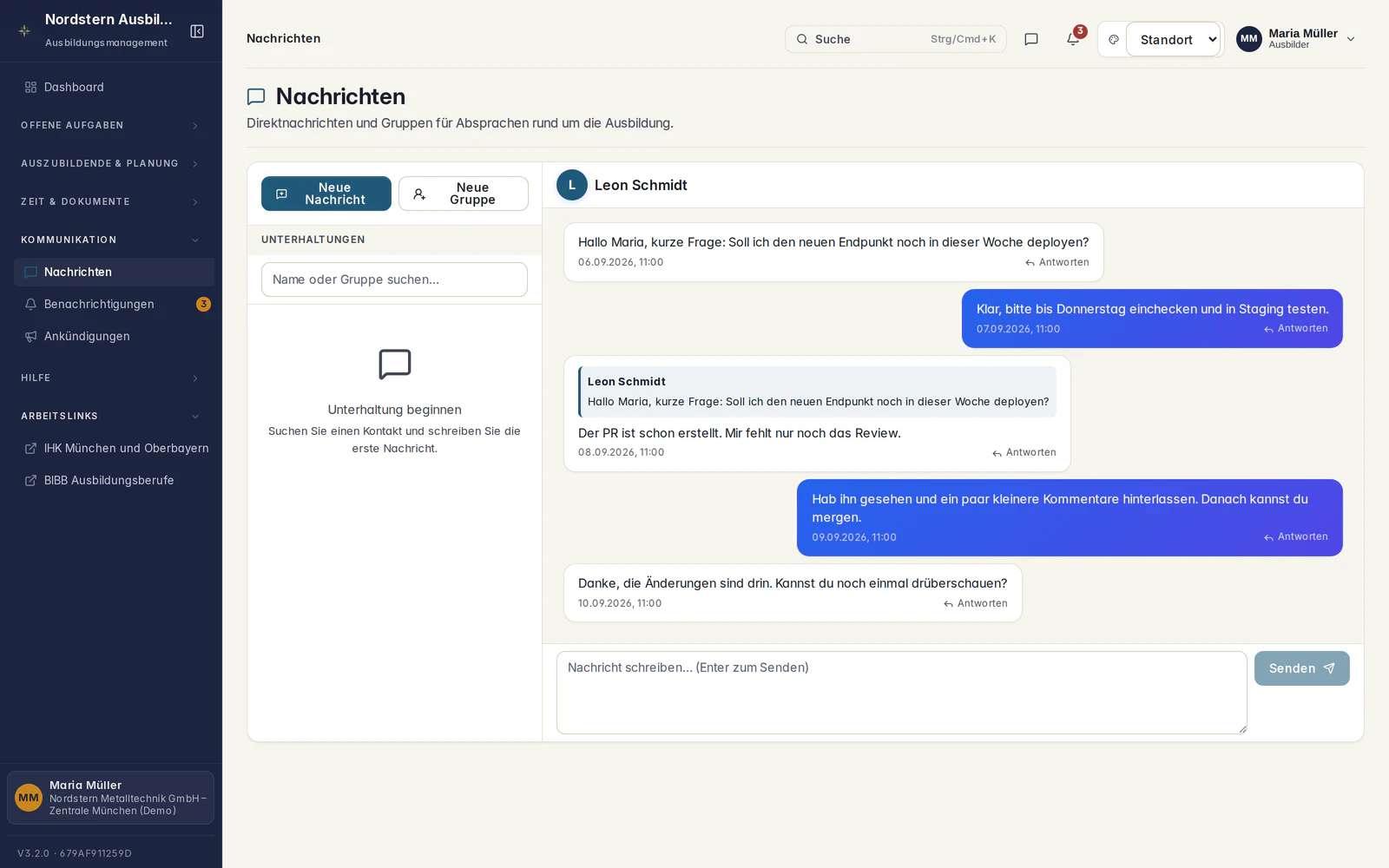 Skillent Nachrichtenansicht mit einer Abstimmung zu Pull Request, Staging-Test und Freigabe